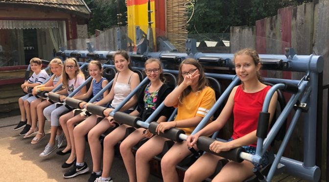 Ministranten am Götterblitz